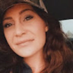 Meet your Posher, Chey